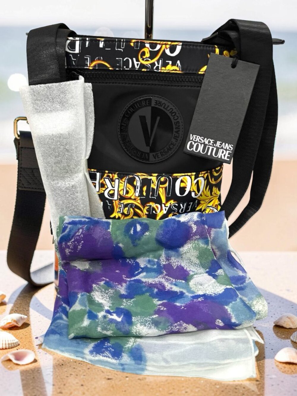 VERSACE JEANS COUTURE Shoulder Bag Black Gold  White Logo+Free Chiffon Scarf(11 - Picture 4 of 15